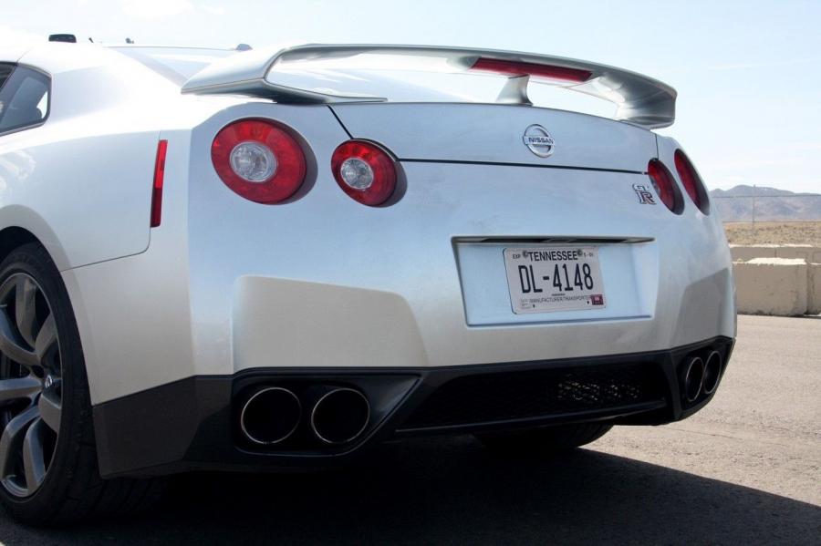  Nissan GT-R 2007 года  (фото 314 из 480)